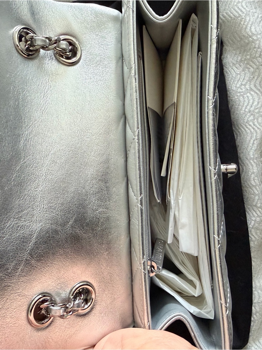 CHANEL Silver Quilted Lambskin Flap Bag with original pouch - Picture 9 of 12